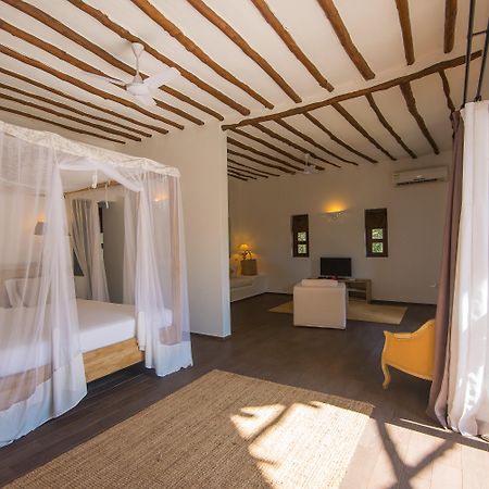 Konokono Beach Resort And Isaraya Luxury Overwater Villas Michamvi Εξωτερικό φωτογραφία