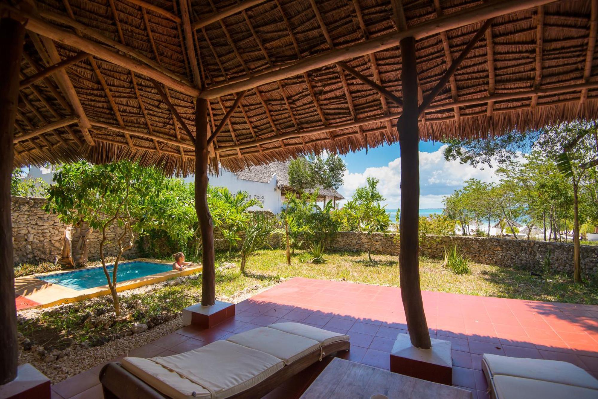 Konokono Beach Resort And Isaraya Luxury Overwater Villas Michamvi Δωμάτιο φωτογραφία
