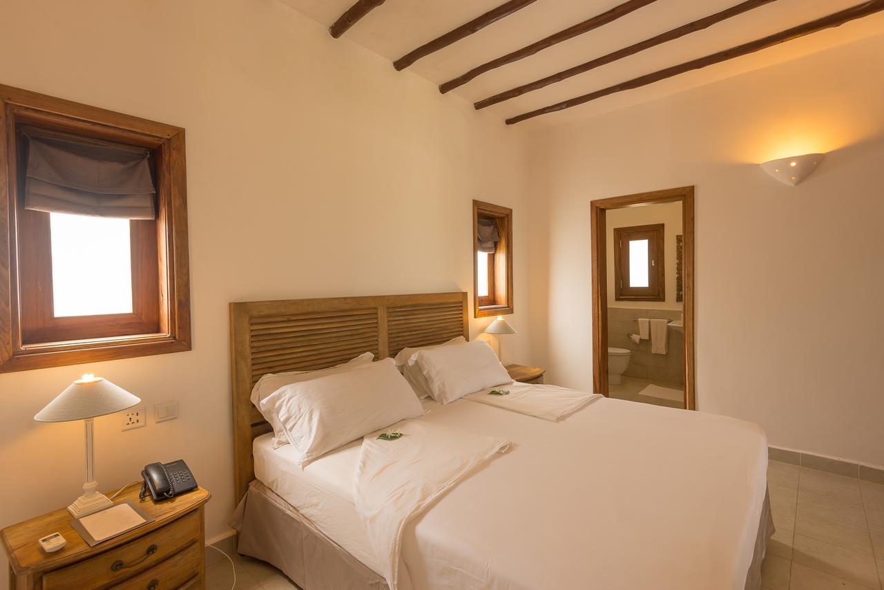 Konokono Beach Resort And Isaraya Luxury Overwater Villas Michamvi Εξωτερικό φωτογραφία